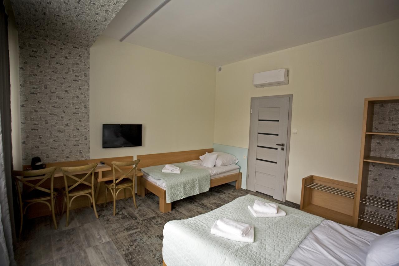 Motelik Grosar ゴルリツェ エクステリア 写真